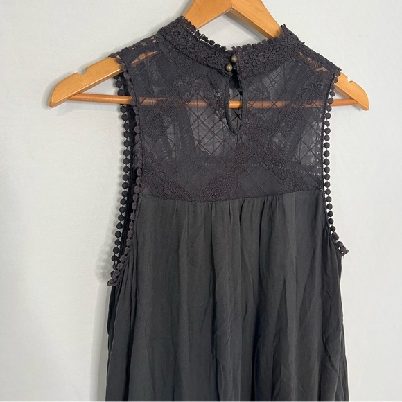 Altar’d State Black Crochet Lace Sheer Neckline Sleeveless Mini Dress. Medium. - Picture 6 of 12
